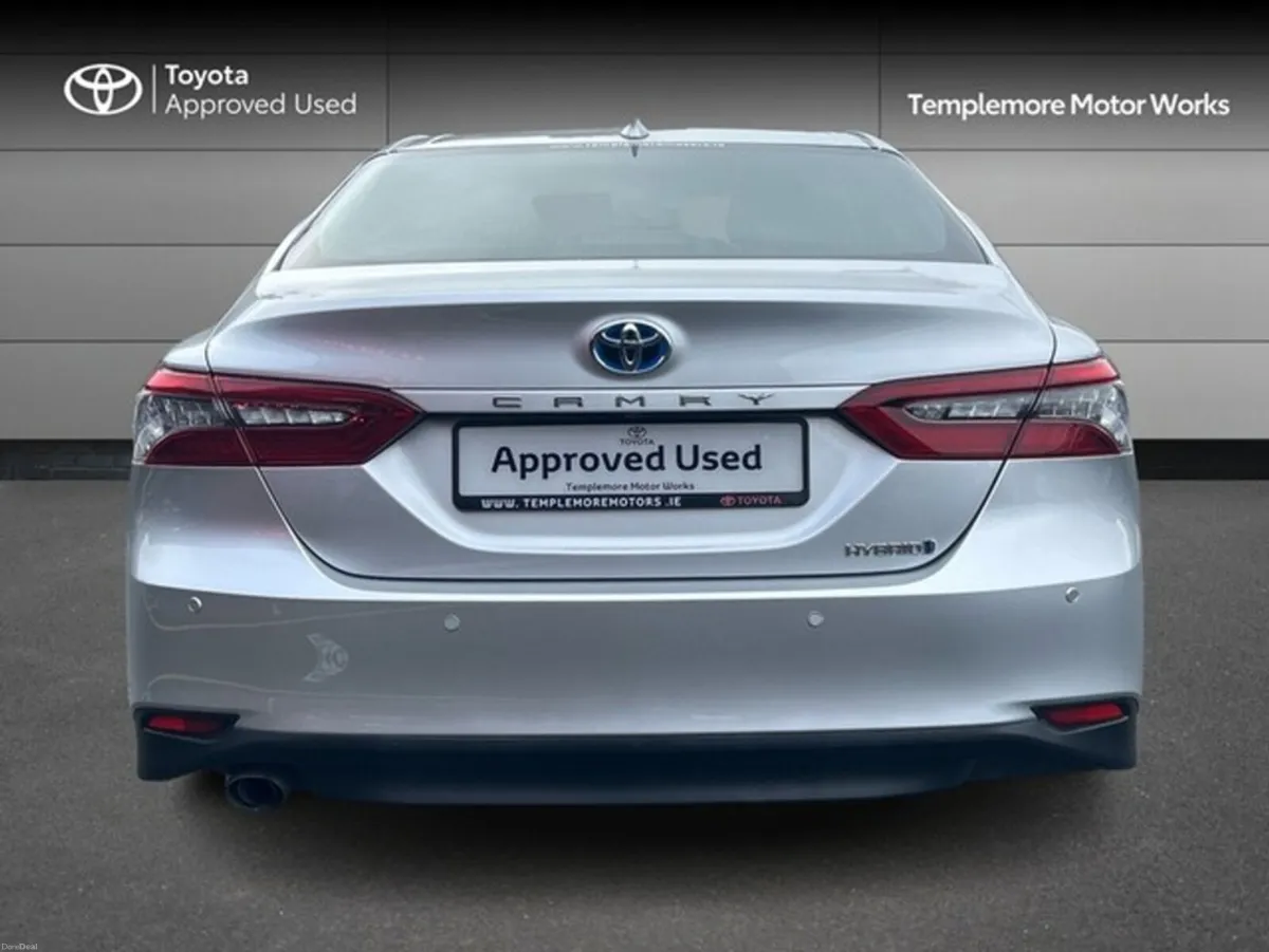 Toyota Camry CAMRY PLATINUM EDITION - Image 4