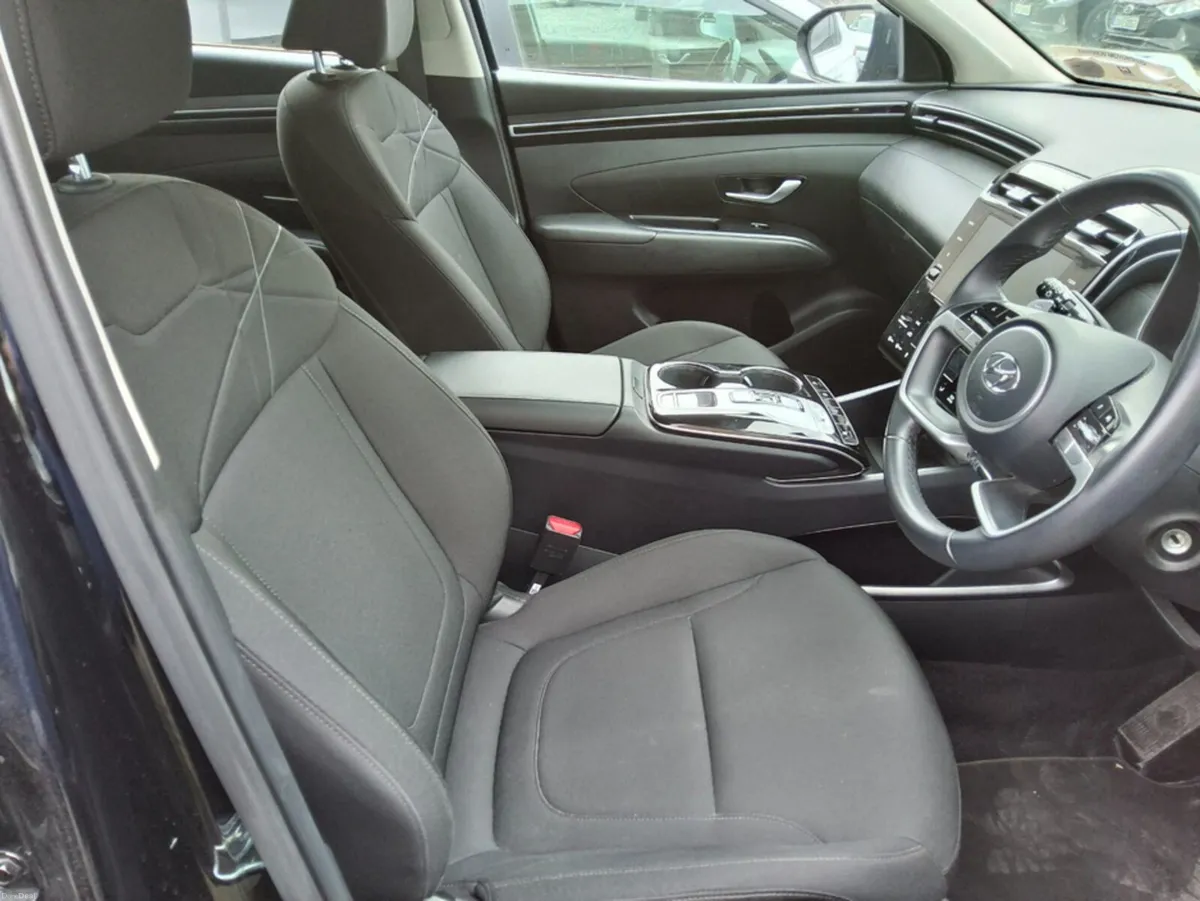 Hyundai Tucson COMFORT PLUS PHEV - Image 5