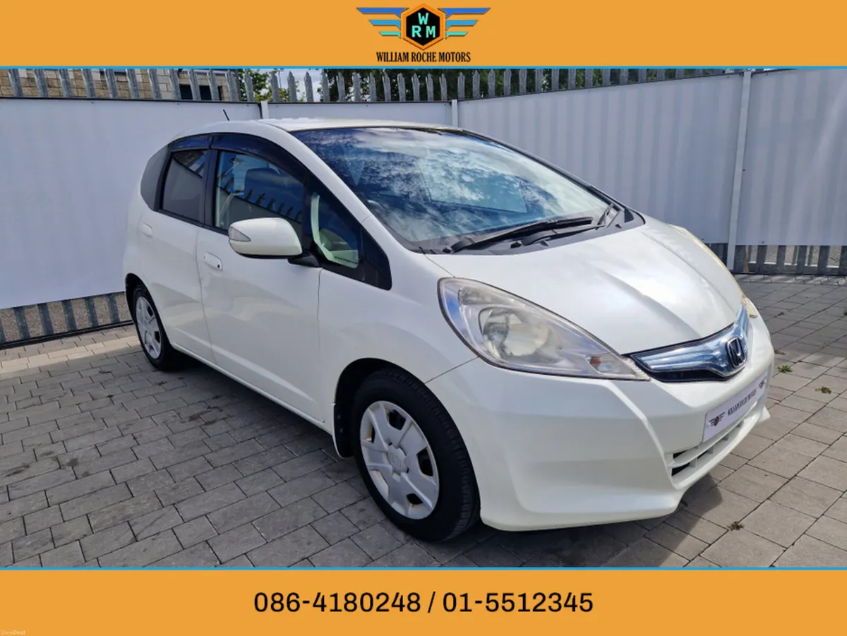 Honda Fit 1.3PETROL HYBRID AUTO - Image 1