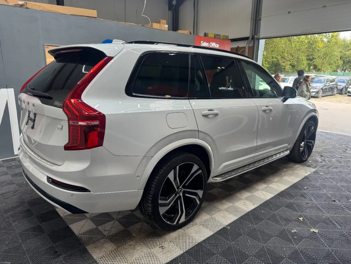 Volvo XC90 2023 VOLVO Xc90 4wd RECHARGE ULTIMATE T - Image 3