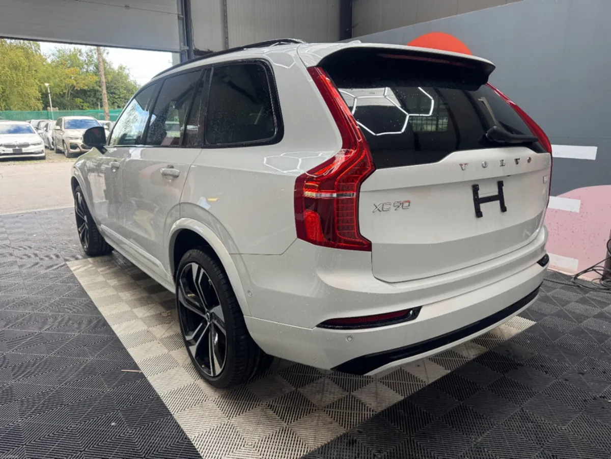 Volvo XC90 2023 VOLVO XC90 4WD RECHARGE ULTIMATE T - Image 5