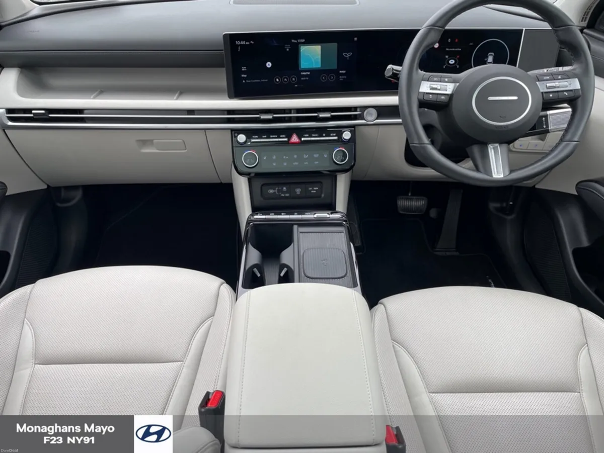 Hyundai Tucson PLATINUM PHEV AUTO 2WD - Image 2