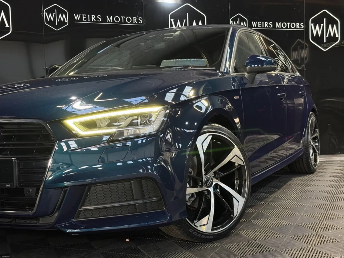 Audi A3 30 TFSI S-LINE AUTOMATIC//ONLY 24,550KM - Image 3