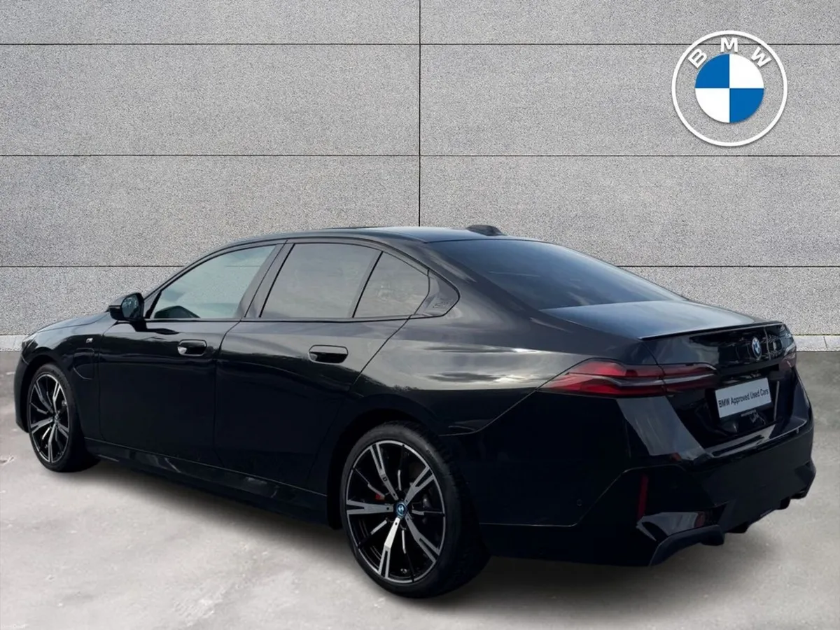 BMW 5-Series 530e M Sport Pro Saloon - Image 2