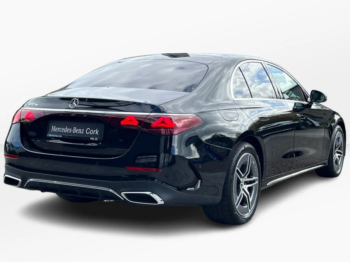 Mercedes-Benz E-Class E 300DE AMG Line Plus PHEV S - Image 3