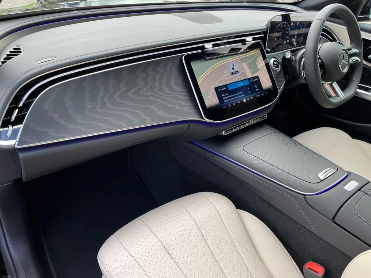 Mercedes-Benz E-Class E 300DE AMG Line Plus PHEV S - Image 6