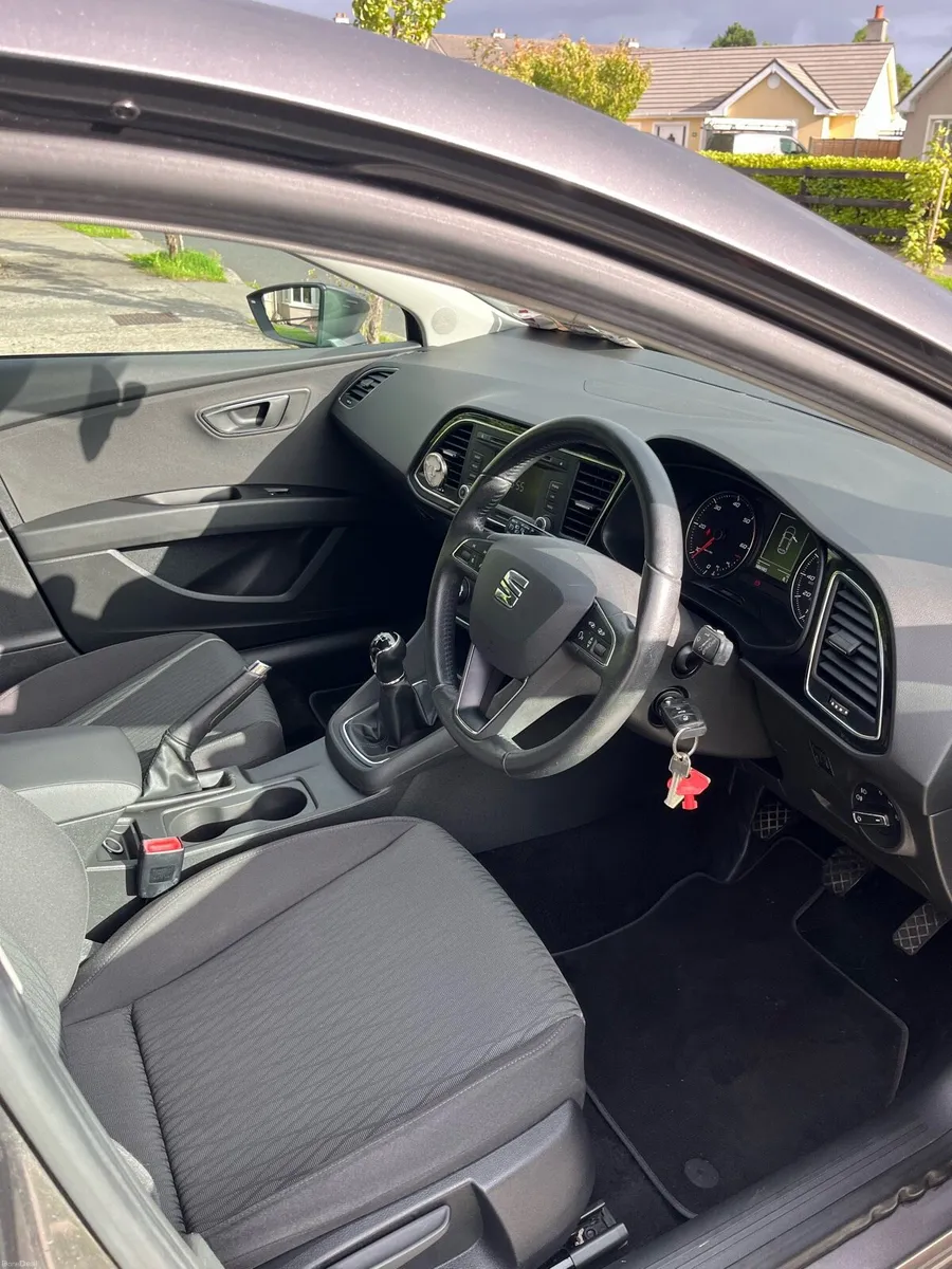 SEAT Leon 141 - Image 6