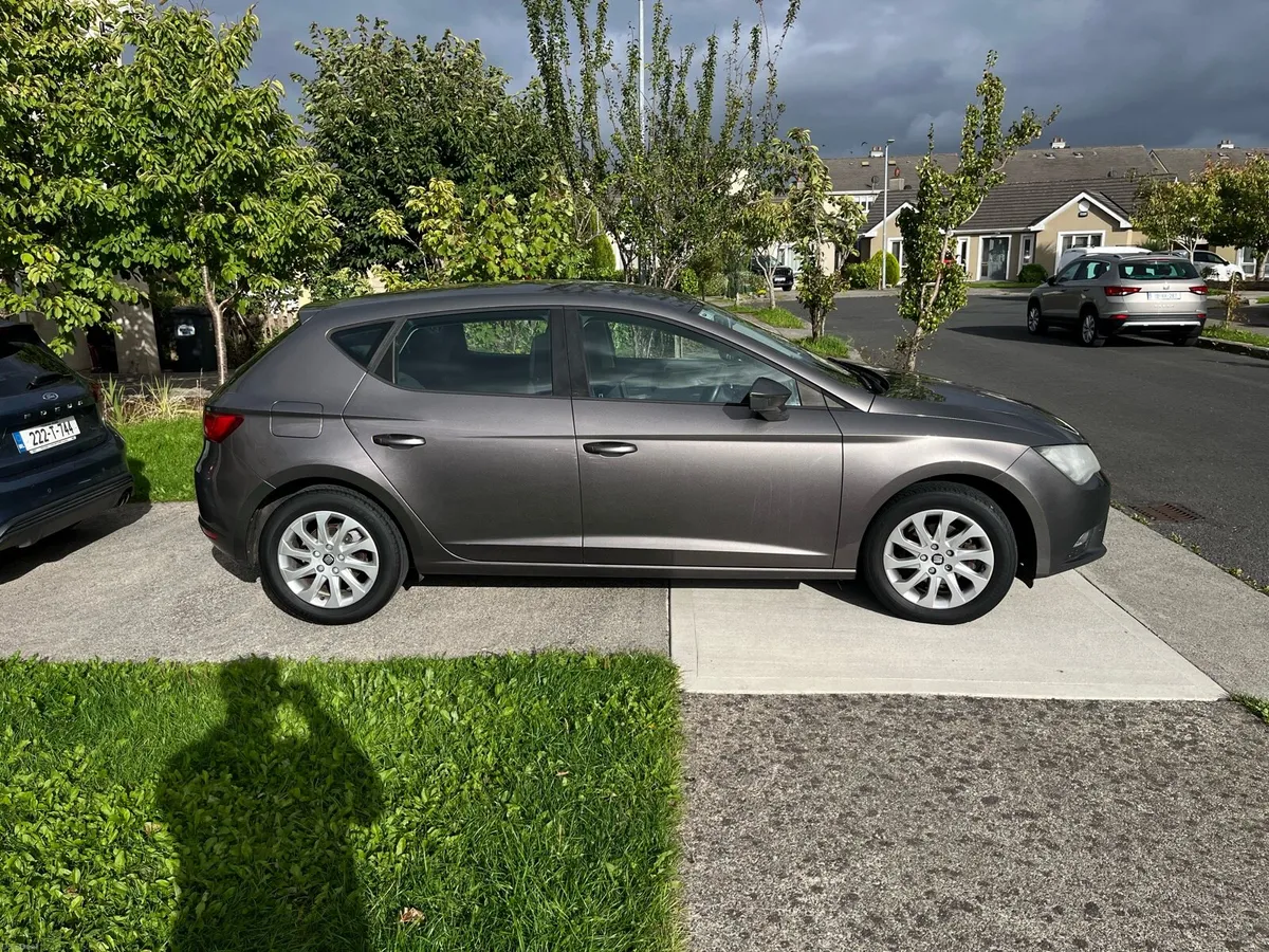 SEAT Leon 141 - Image 2