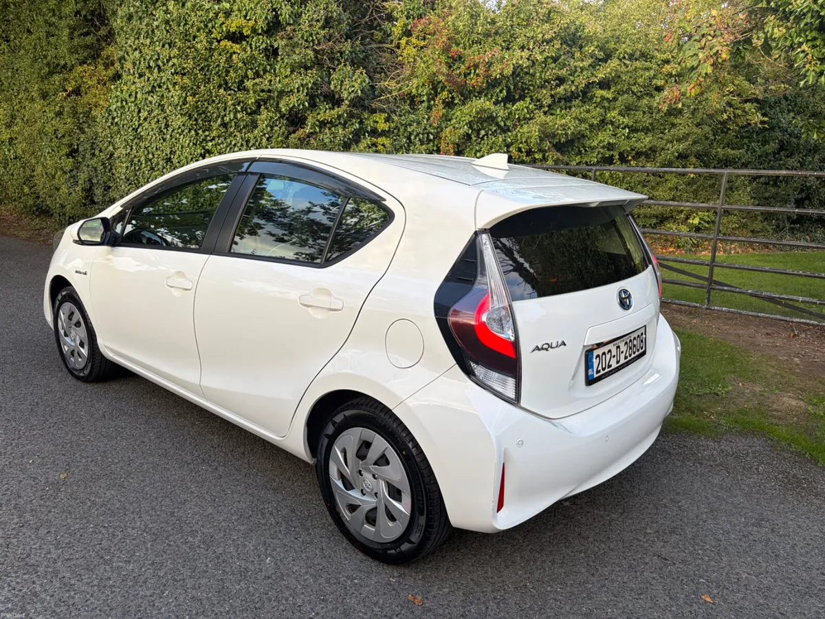 Toyota Aqua 2020 - Image 3