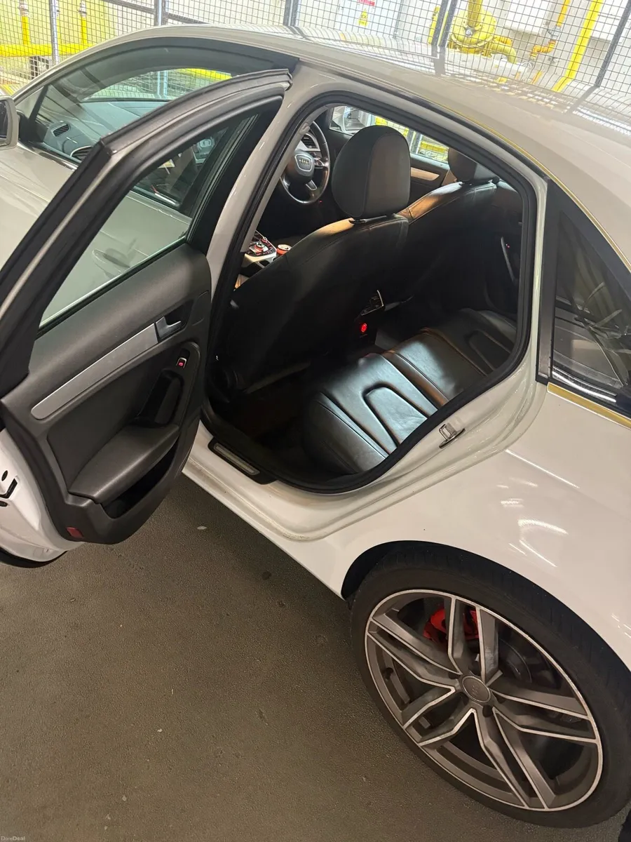 2013 Audi A4 - Image 4