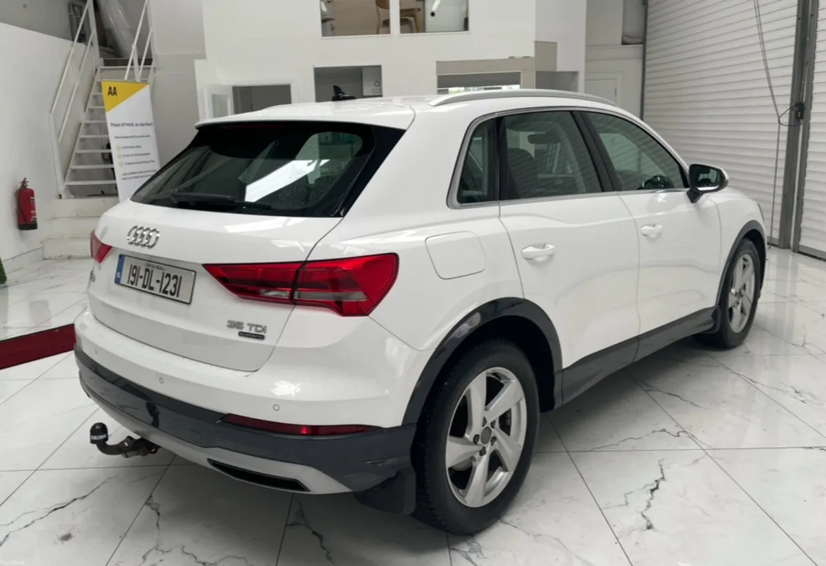 2019 Audi Q3 New Model 35 2.0 tdi Quattro Manual - Image 3