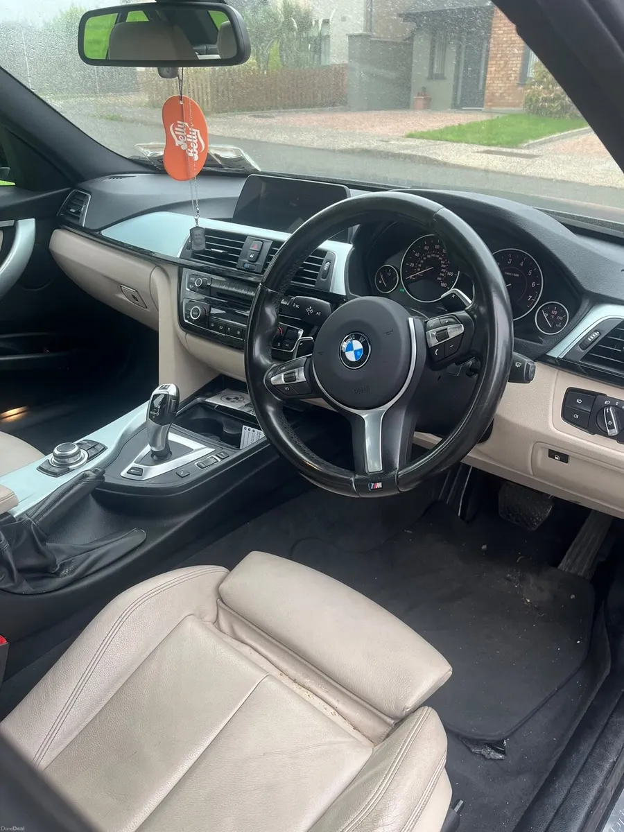 BMW 3 Series M Sport €7000, Read ad - Image 4