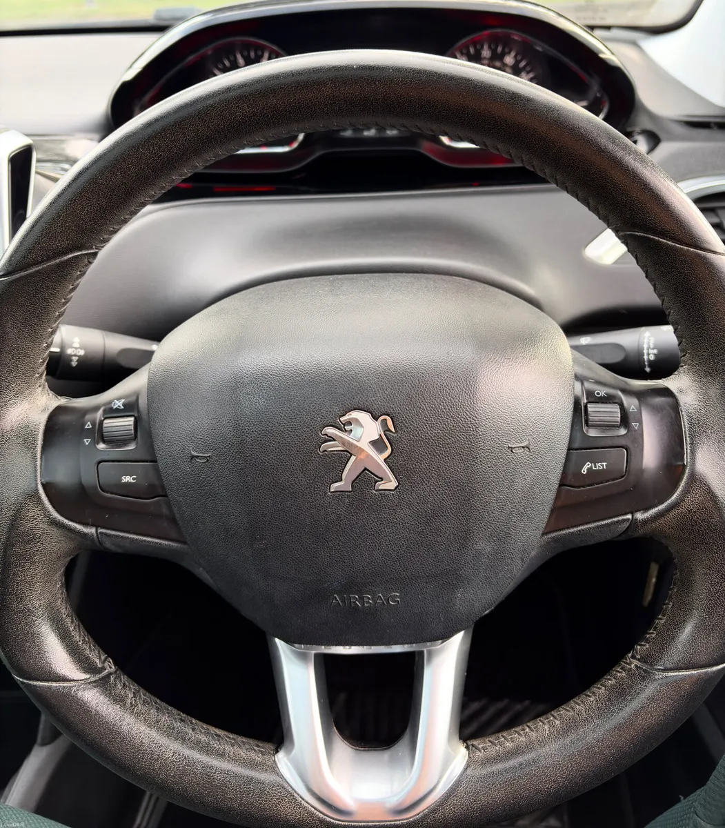 Peugeot 208 2015 1.2 Petrol new nct 6/27 low km - Image 4