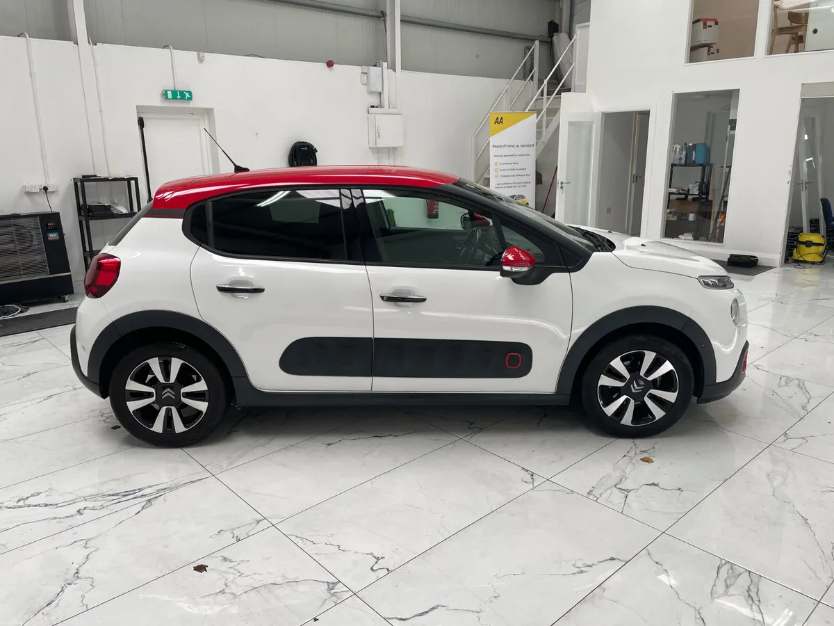 2017 Citroen C3 Shine 1.2 Auto - Image 2