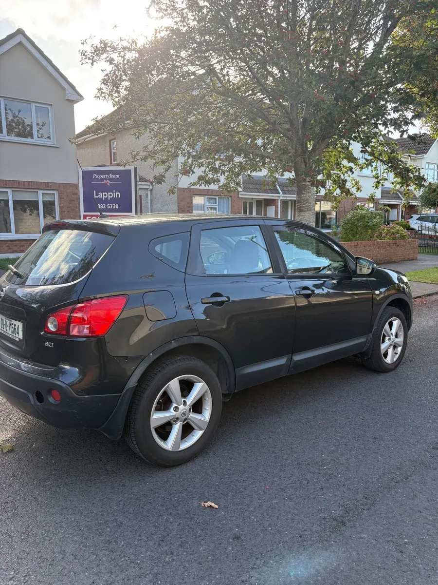 Nissan Qashqai 2009 - Image 4