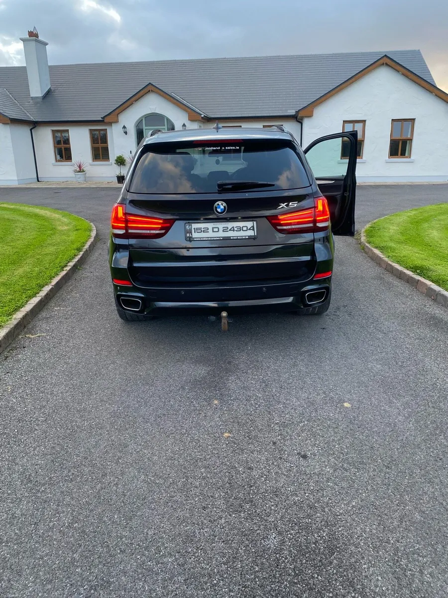 BMW X5 M sport crew cab - Image 2