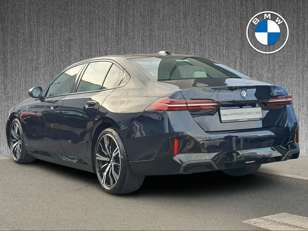 BMW 5-Series 530e M Sport Saloon - Image 2