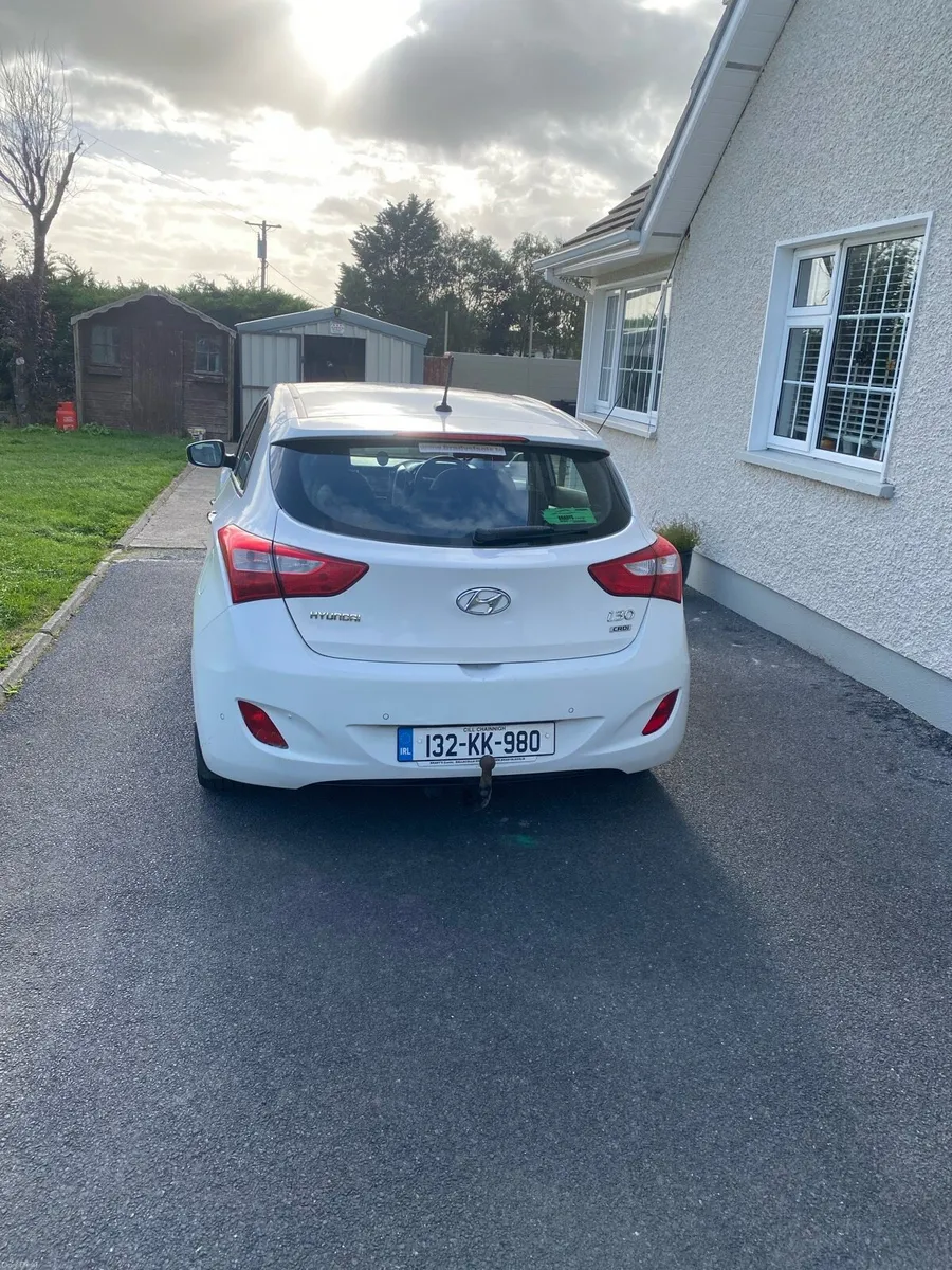 Hyundai i30 premium - Image 5