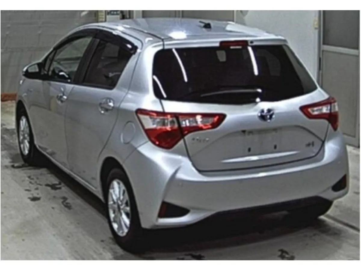 Toyota Vitz 1.5 Petrol Hybrid Auto - Image 3