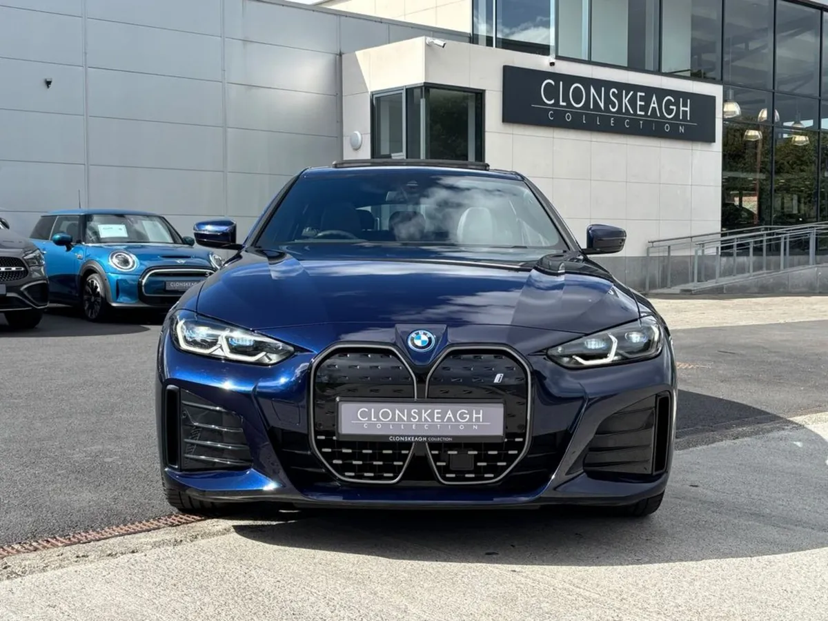 BMW i4 EDRIVE40 M SPORT, PAN ROOF, PRO PACK, LASER - Image 3