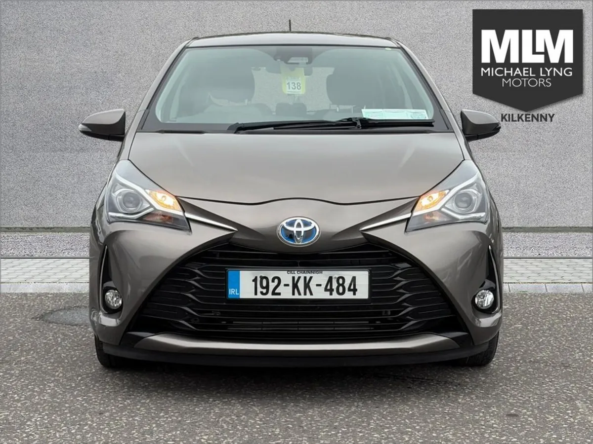 Toyota Yaris HY Hybrid 5DR Luna 4DR Auto - Image 2