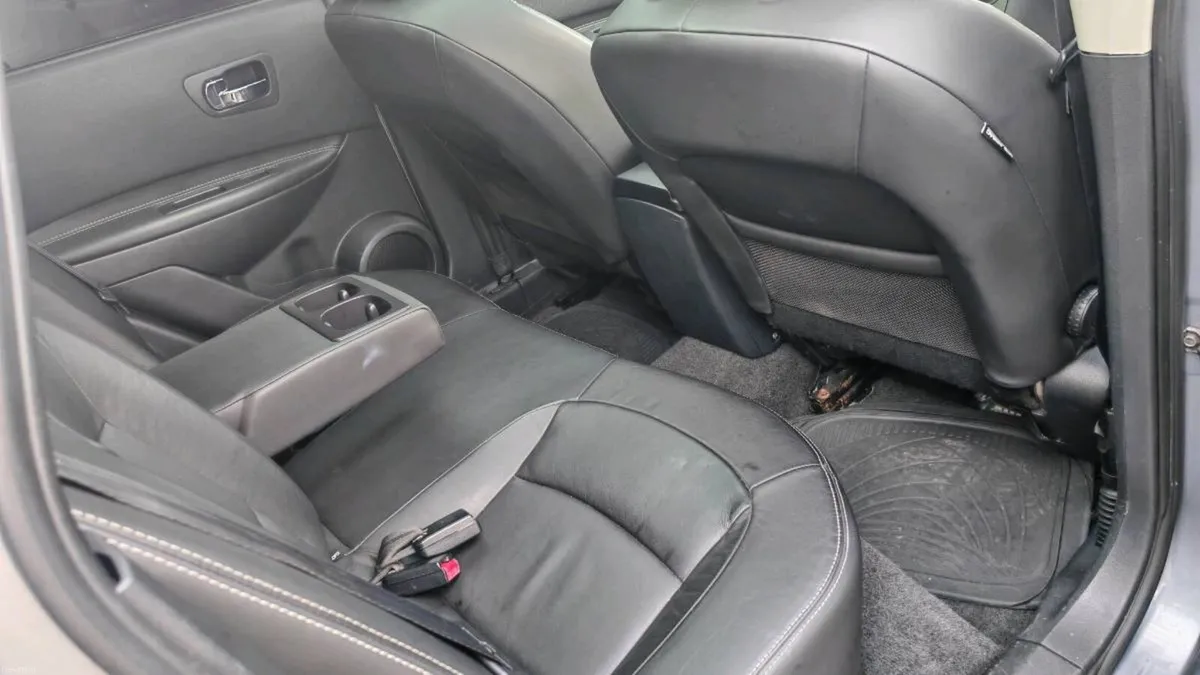 Nissan Qashqai 2010 - Image 4