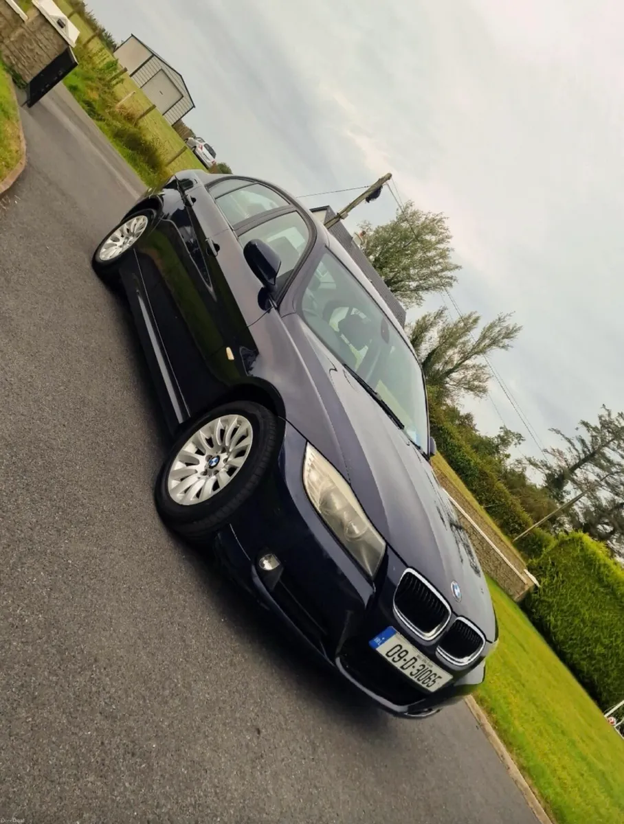 2009 bmw 320d - Image 4