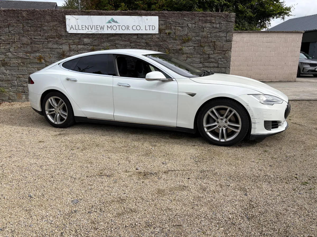 2015 Tesla Model S Trade In To ClearDrives Perfect - Image 2