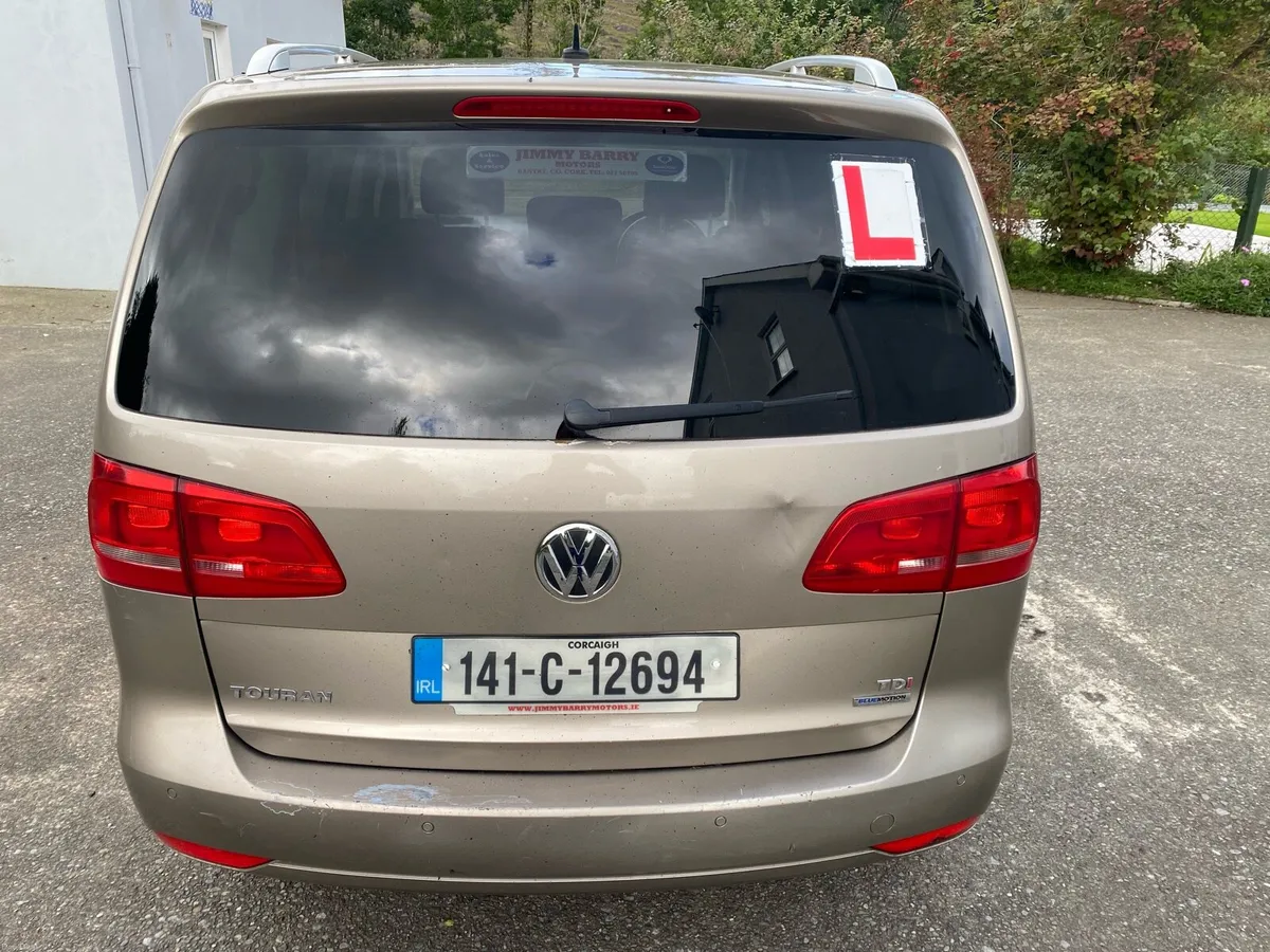 Volkswagen touran - Image 5