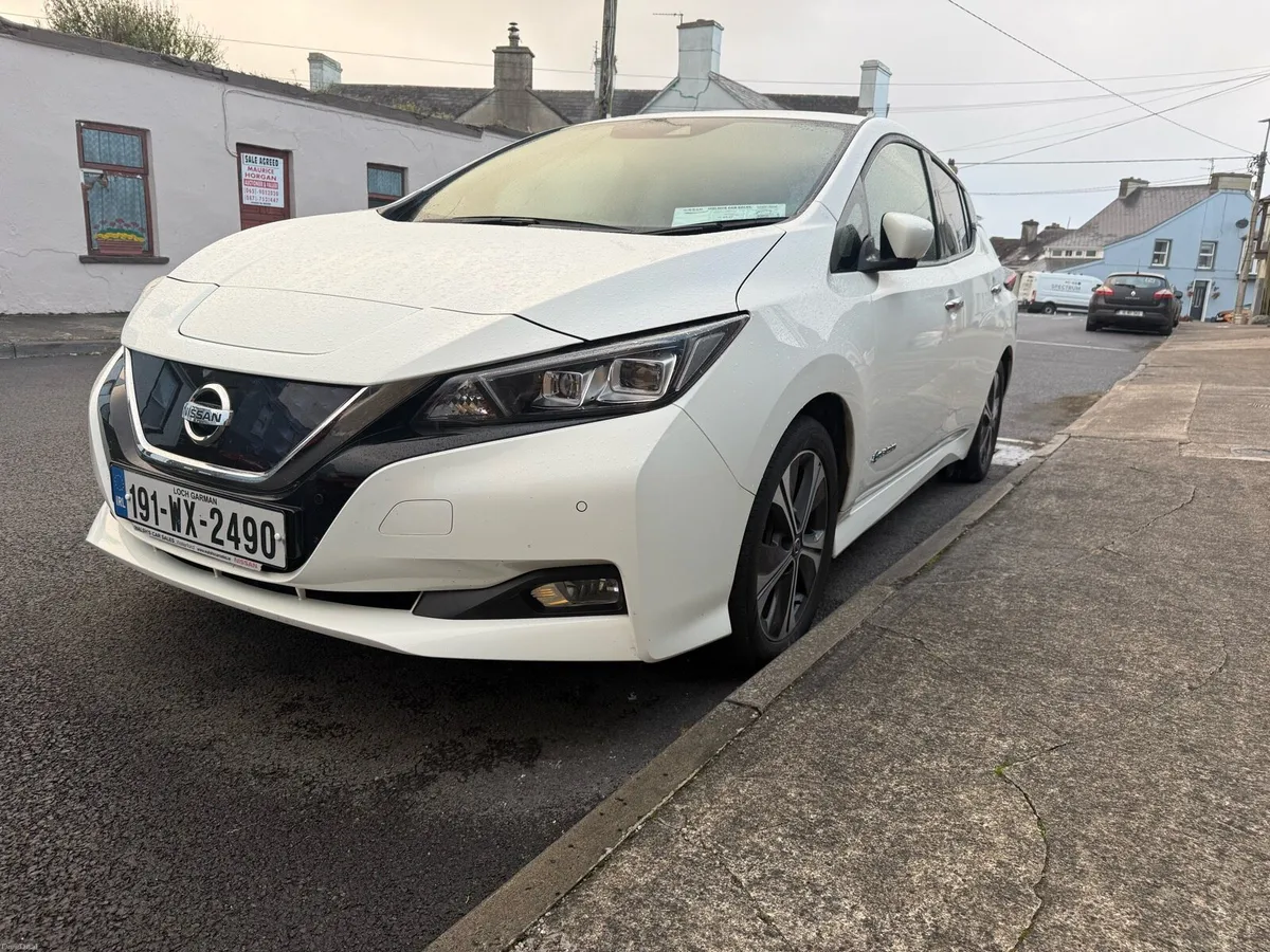 Nissan Leaf 40Kw Top Spec 2019 Low Milage - Image 3