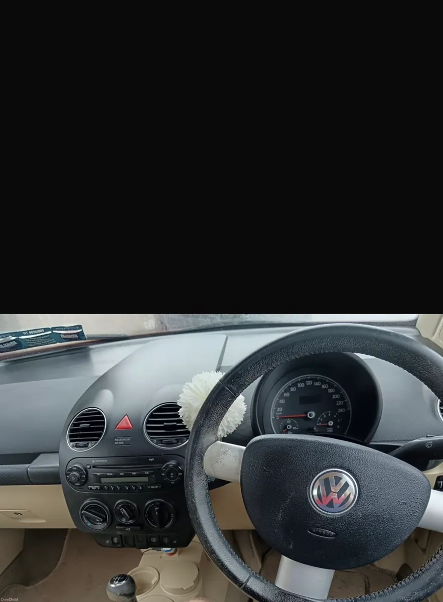 Volkswagen Beetle 2007 - Image 6