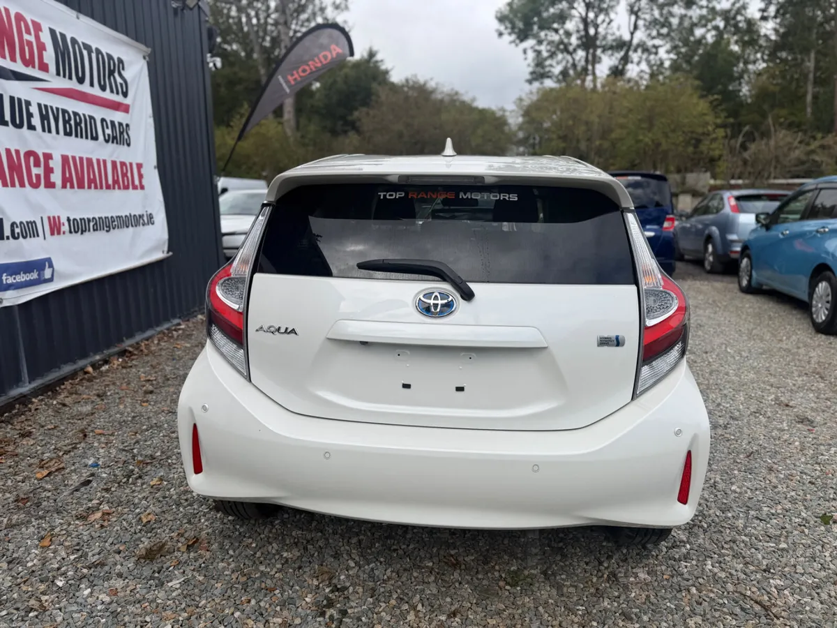 Toyota Aqua low Milage - Image 5