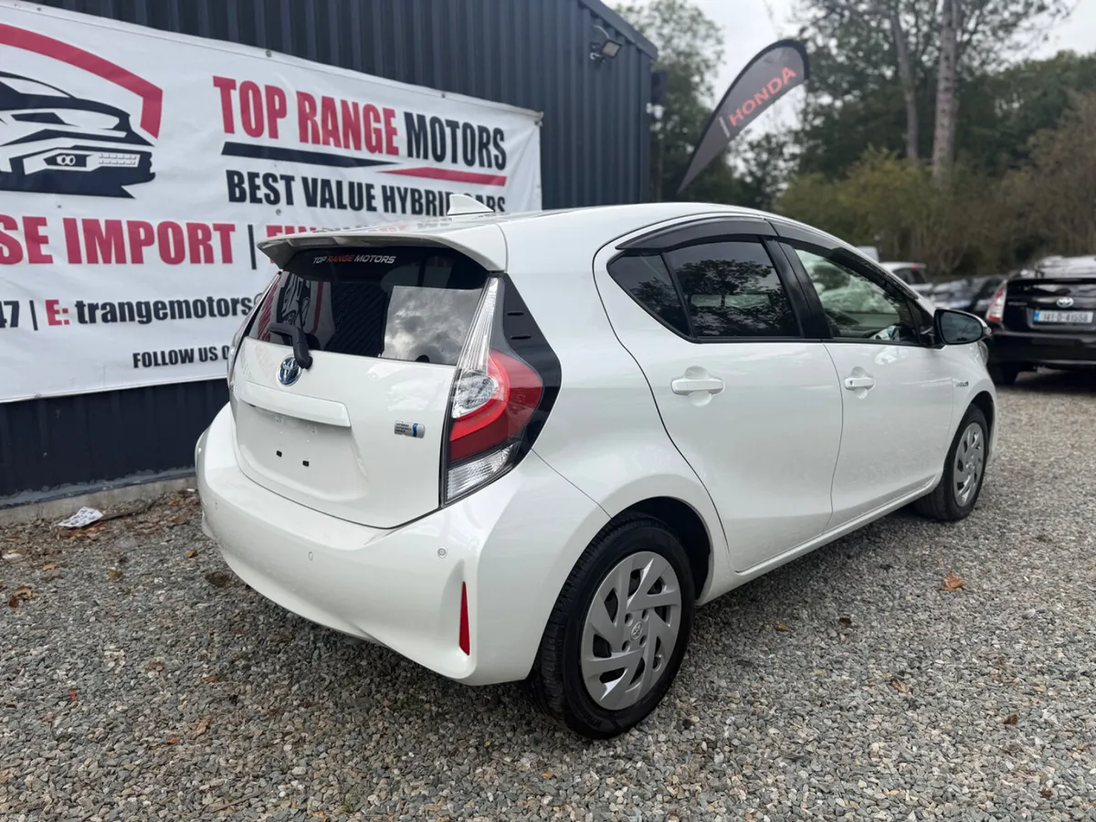 Toyota Aqua low Milage - Image 6