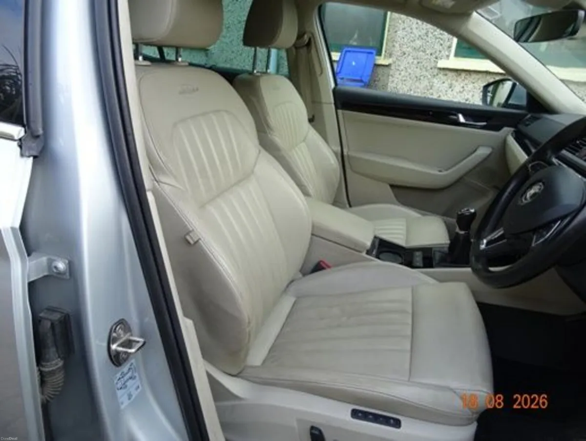 Skoda Superb 2018 - Image 3