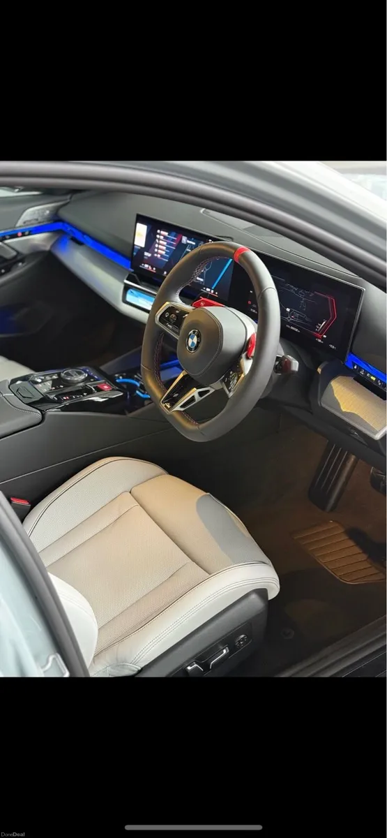 BMW M5 - Image 6