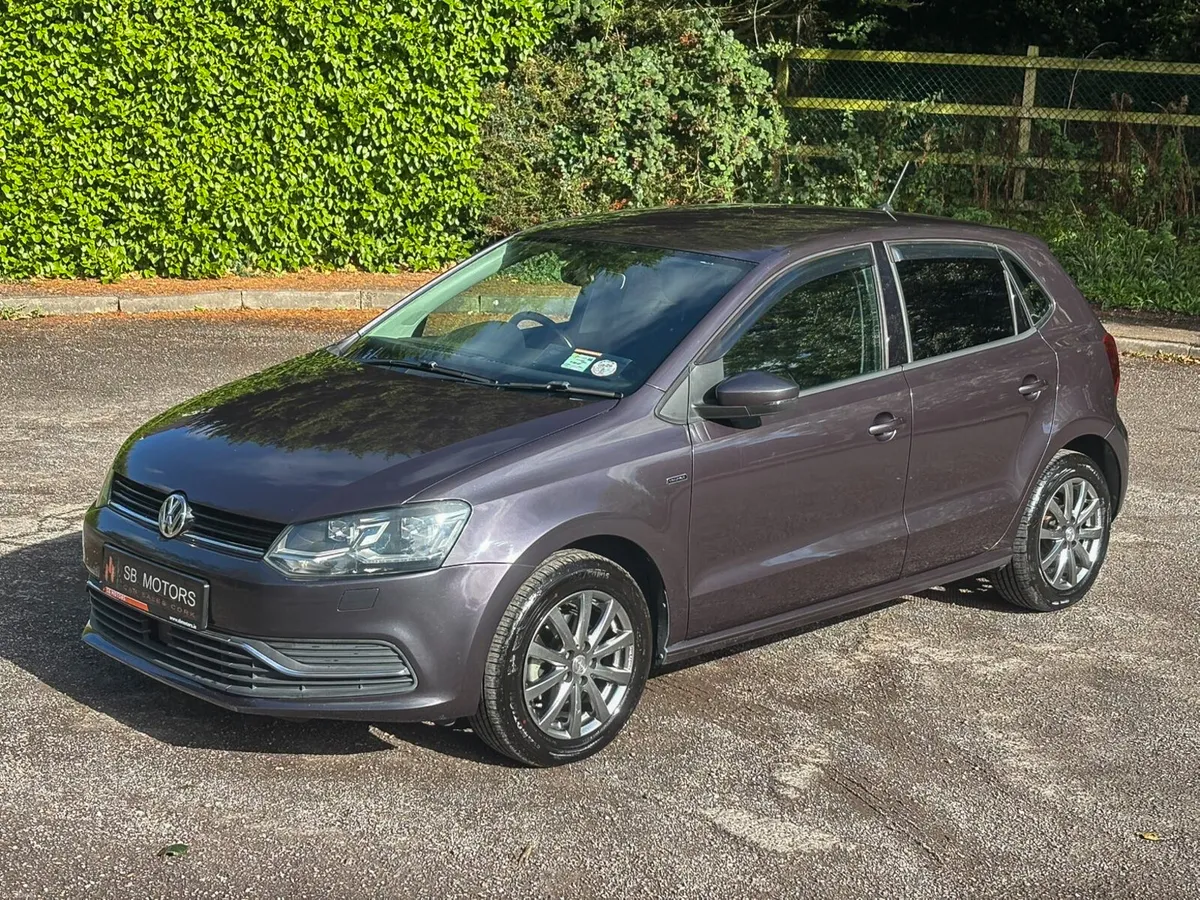 2015 VOLKSWAGEN POLO LOUNGE 1.2TSI AUTOMATIC - Image 6