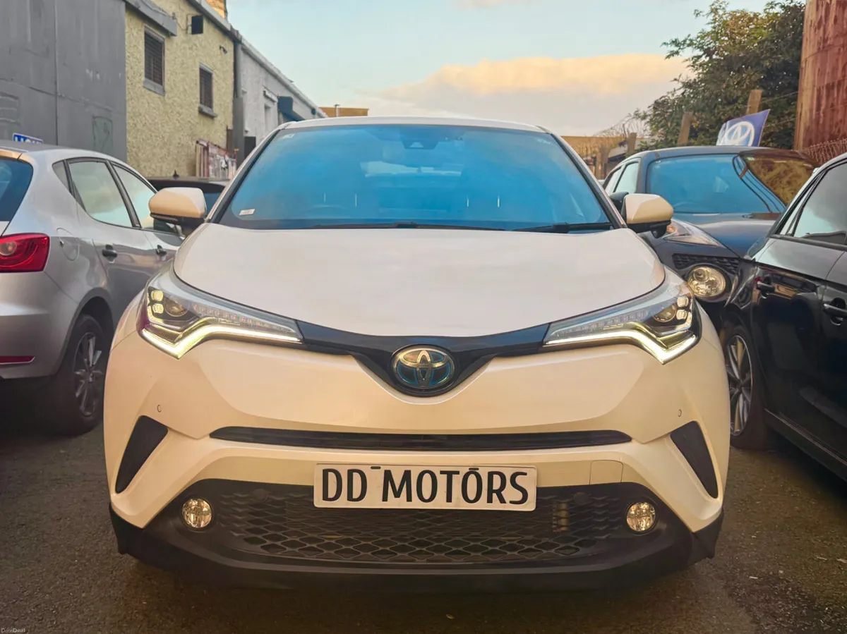 Toyota CHR 2017 self charging hybrid Top Spec - Image 2