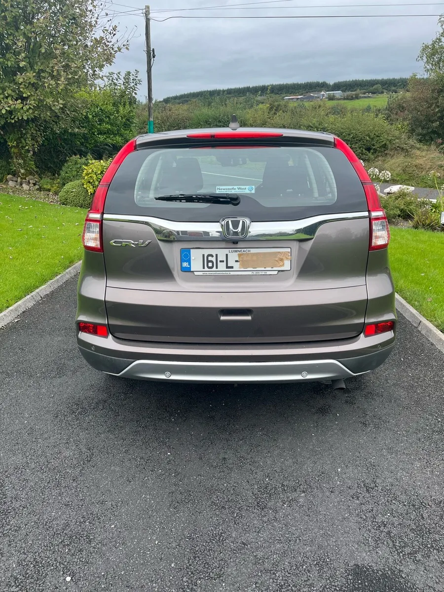 Car - Image 2