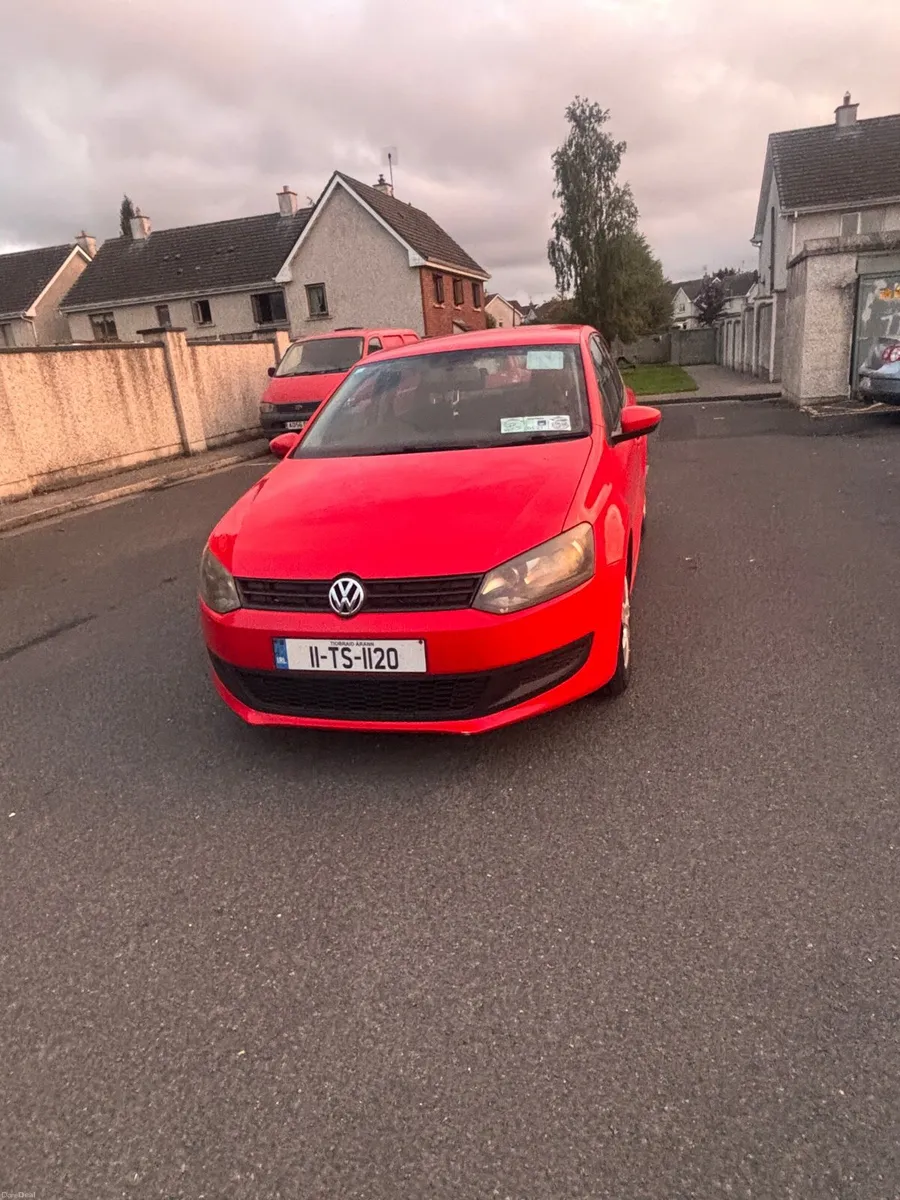 Volkswagen polo 2011 - Image 2