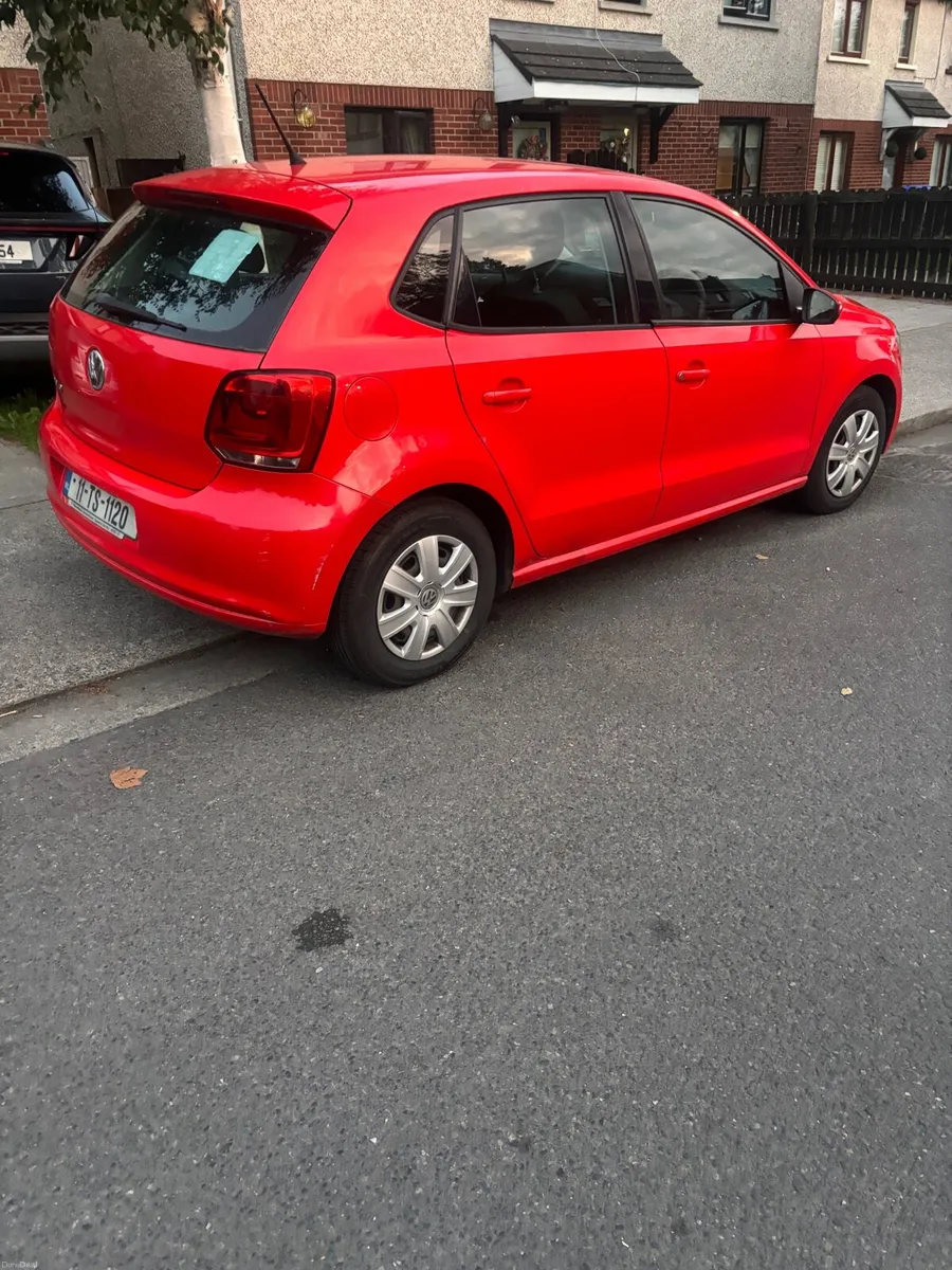Volkswagen polo 2011 - Image 5