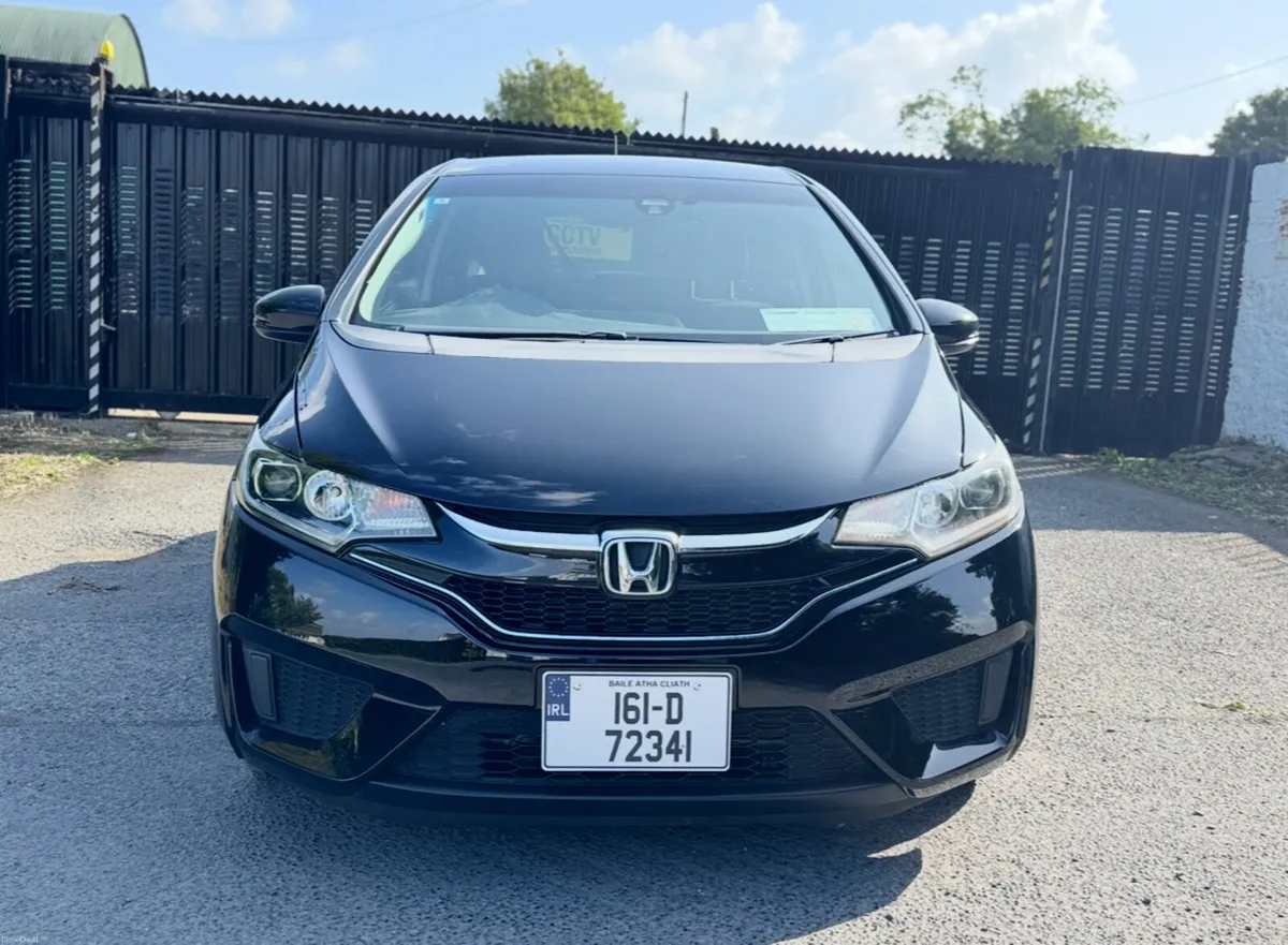 2016 HONDA FIT. 72K KMs ONLY. NEW NCT. AUTO 1.5L - Image 2