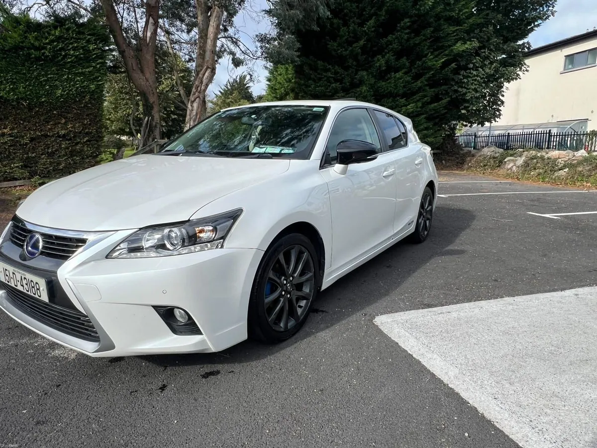 Car - Image 3