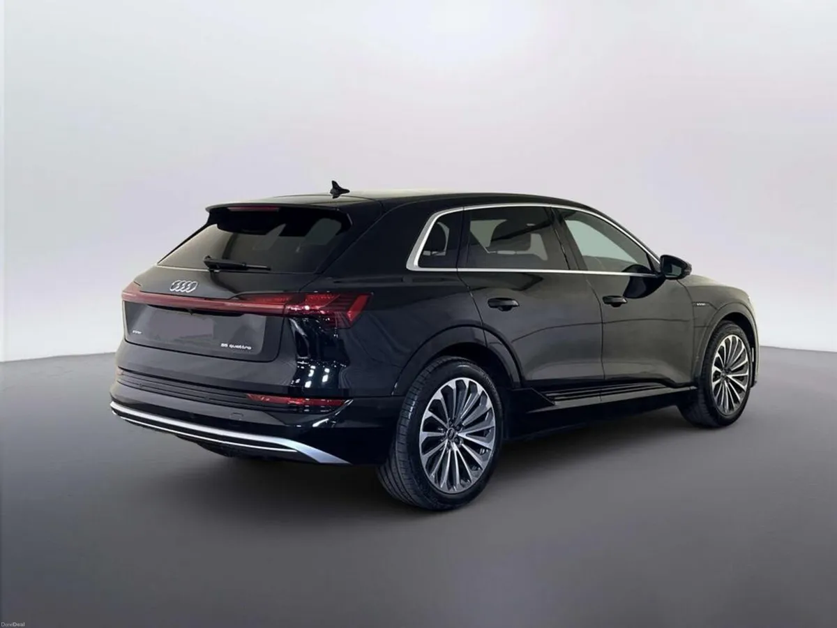 201 Audi e-tron 55 Etron Quatrro - Image 2