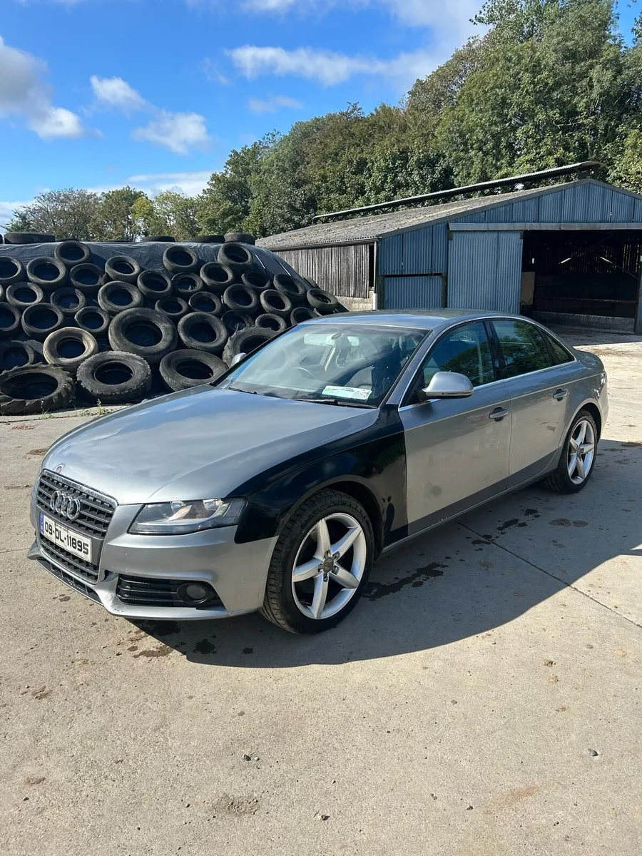 2009 Audi A4 - Image 2