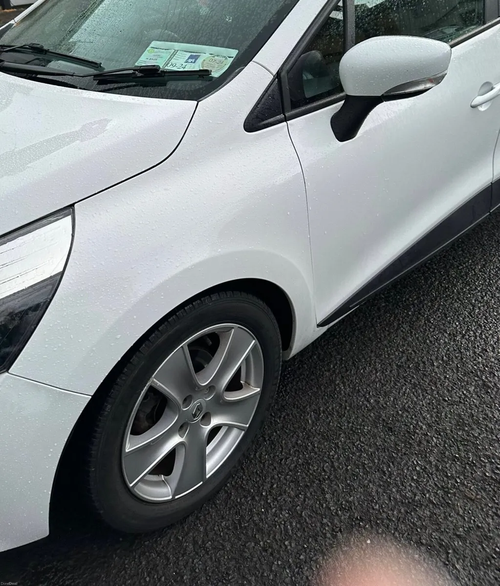 Renault Clio 2014 - Image 6