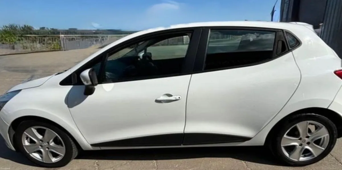 Renault Clio 2014 - Image 5