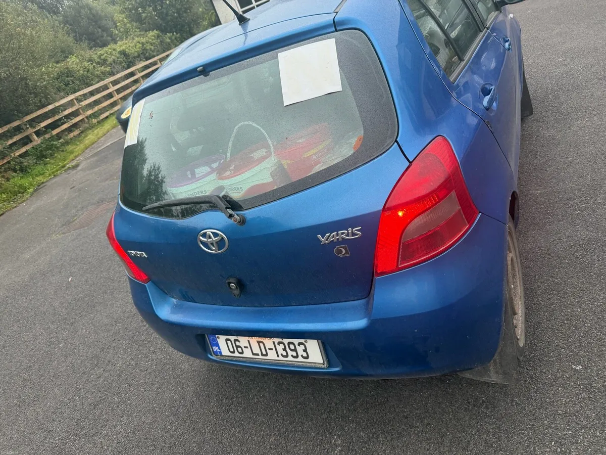 Toyota Yaris - Image 2