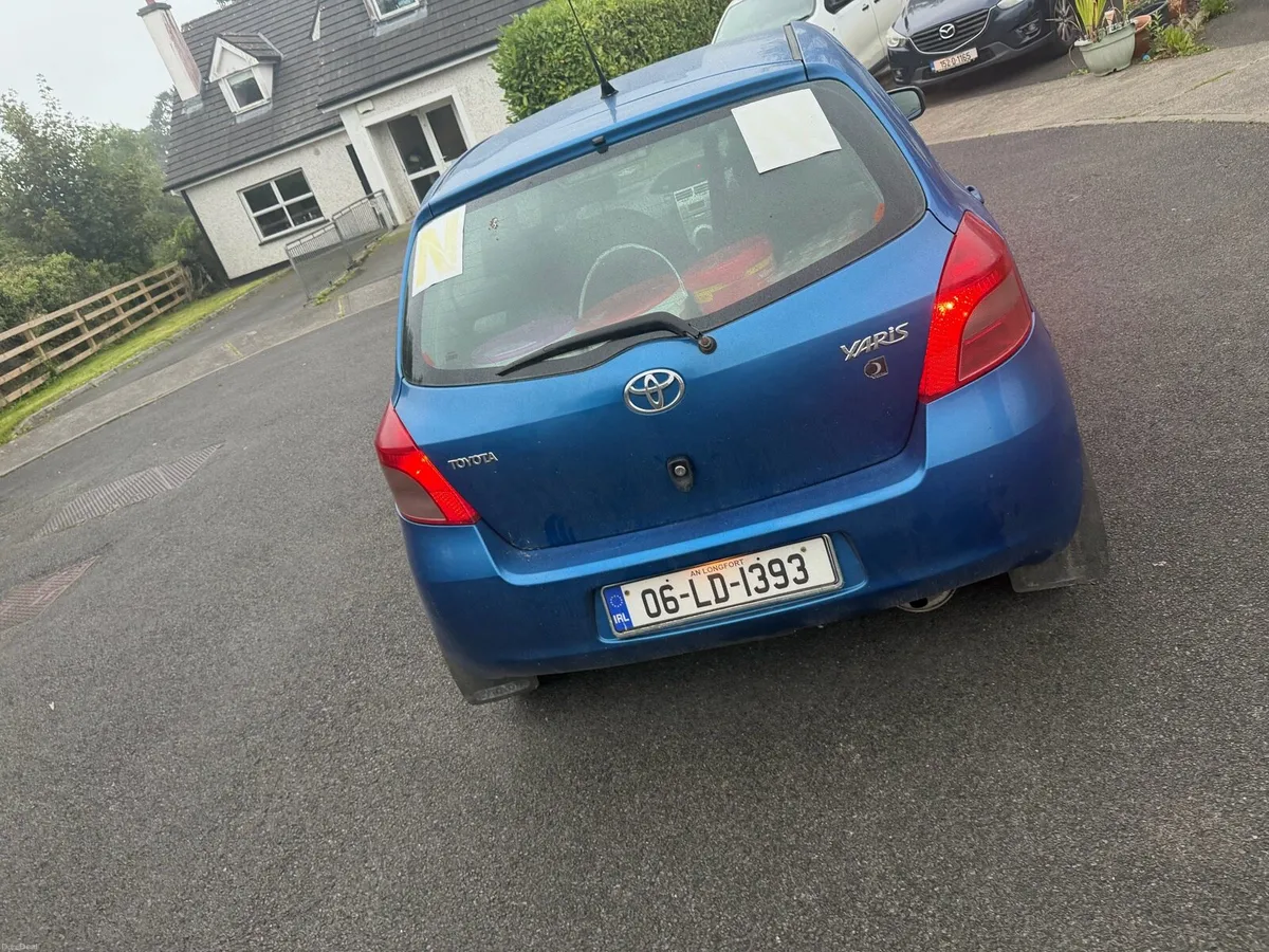 Toyota Yaris - Image 4