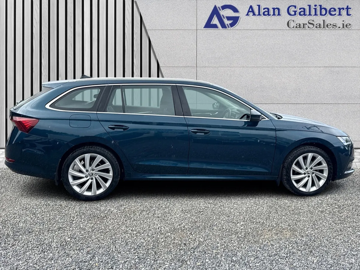 Skoda Octavia Combi STYLE 2.0 TDI - Image 3