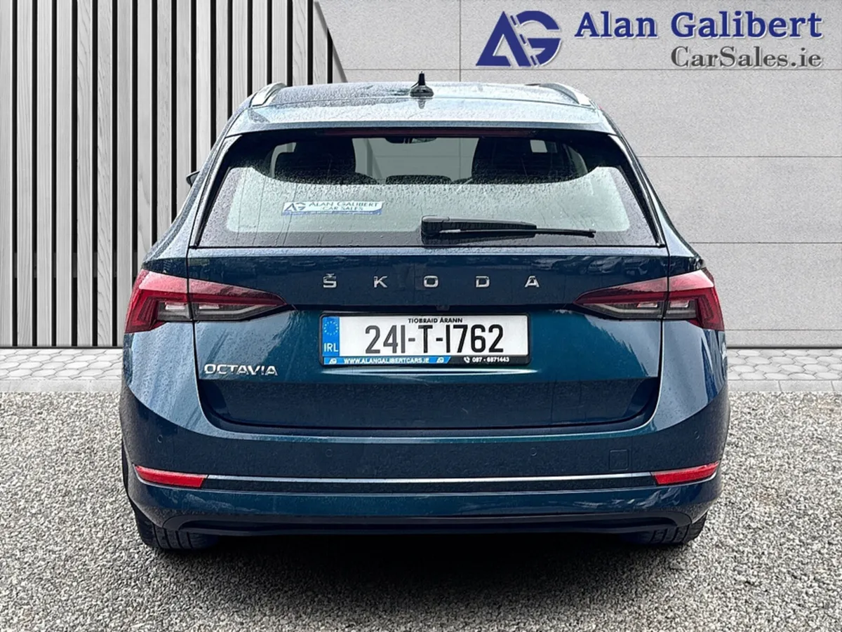 Skoda Octavia Combi STYLE 2.0 TDI - Image 6